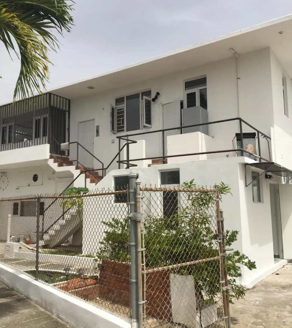 ホテルBeach House サンジョアン