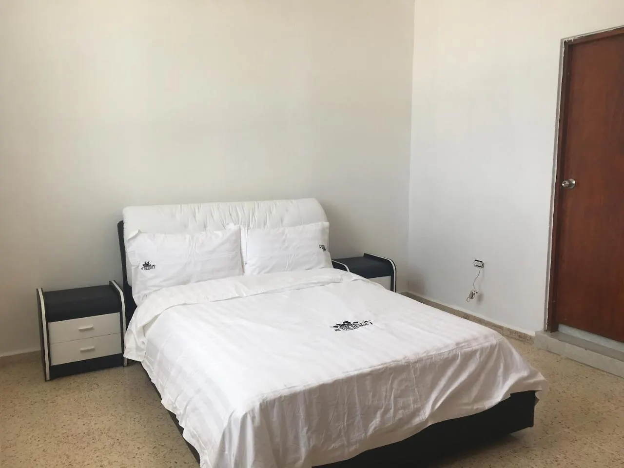 ゲストハウス ホテルBeach House サンジョアン プエルトリコ
