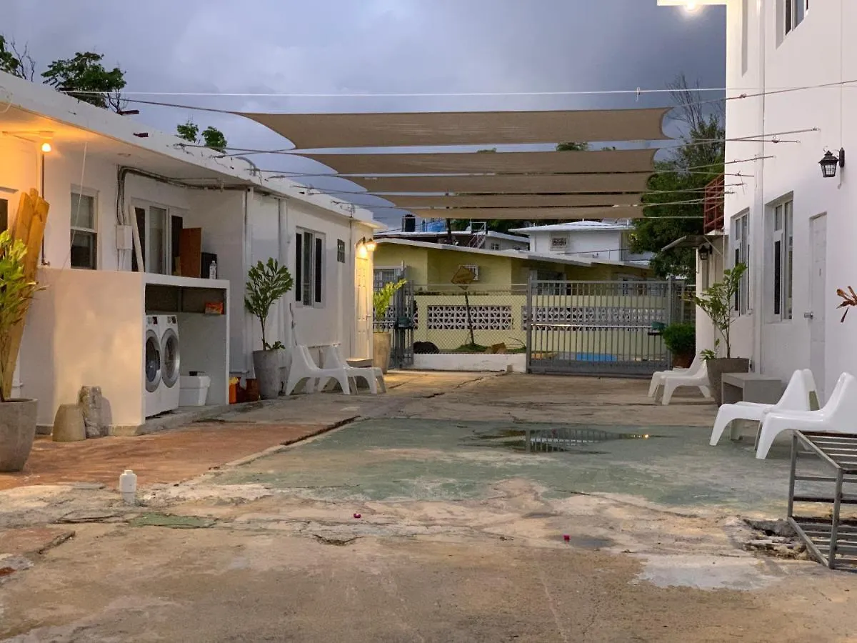 ゲストハウス ホテルBeach House サンジョアン